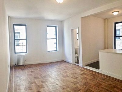 6109 39th Ave APT O5, Woodside, NY, 11377