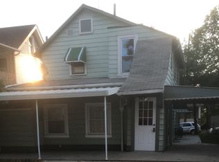 3725 Spinnaker Dr, Anchorage, AK 99516