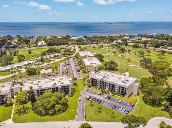 6116 43rd St W, Bradenton, FL