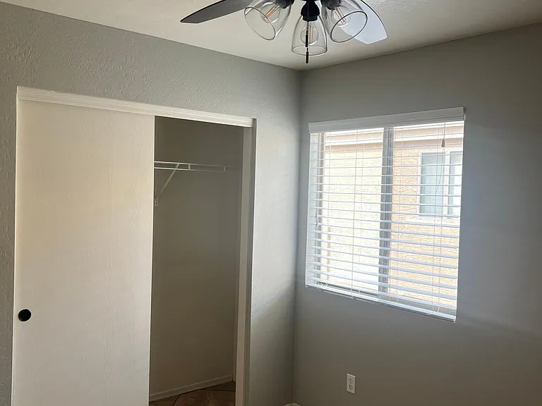 15946 W Williams St — Photo 20