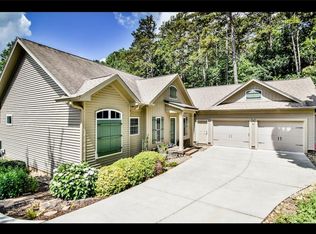 2 Horizon Pointe Ln, Salem, SC 29676
