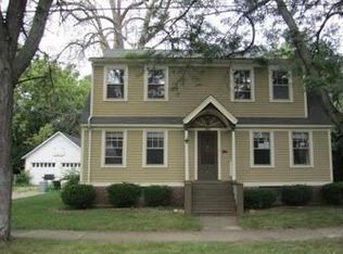 509 Elizabeth St, Batavia, IL 60510