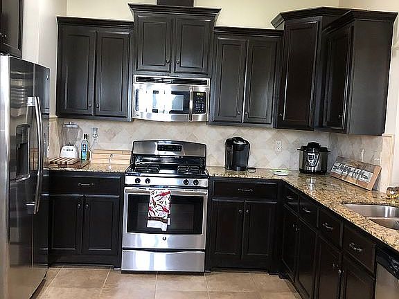 3rd image of 105 Laurel Grove Blvd