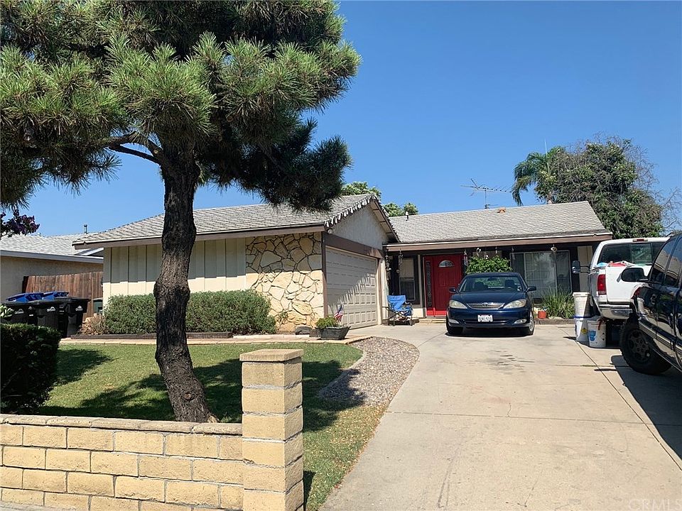 1st image of 1605 S Cypress Ave
