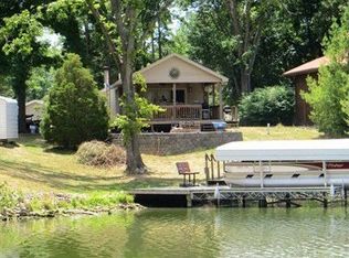 76 Whispering Pine Ln, Benton, IL 62812