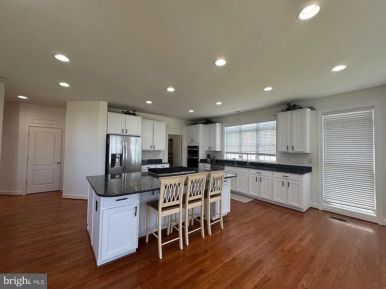 5117 Sante Fe Ct — Photo 32