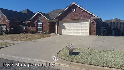 1st image of 13005 Briar Hollow Dr