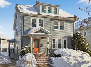 12 Carver Rd, Watertown, MA 02472