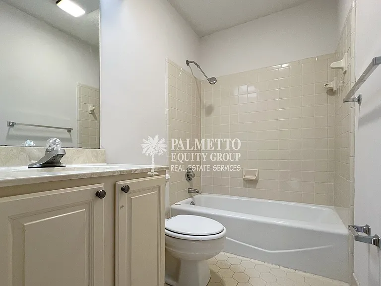 210 N Lindell Rd #E — Photo 17
