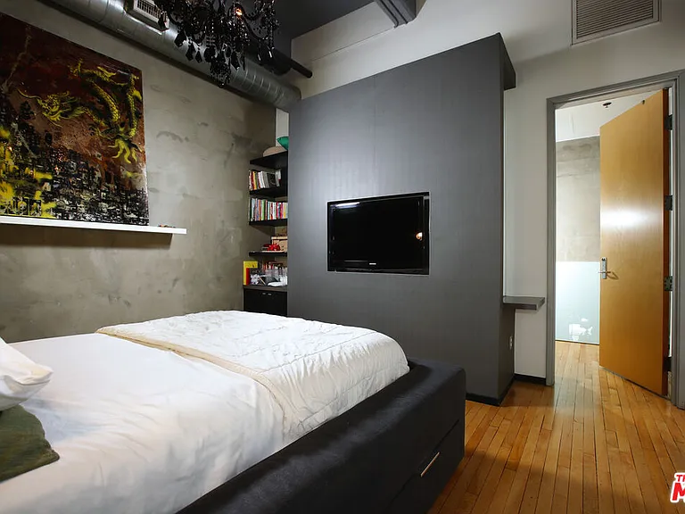 1850 Industrial St #215 — Photo 13
