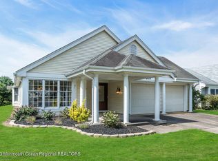 205 Bridport Pl, Manchester, NJ 08759