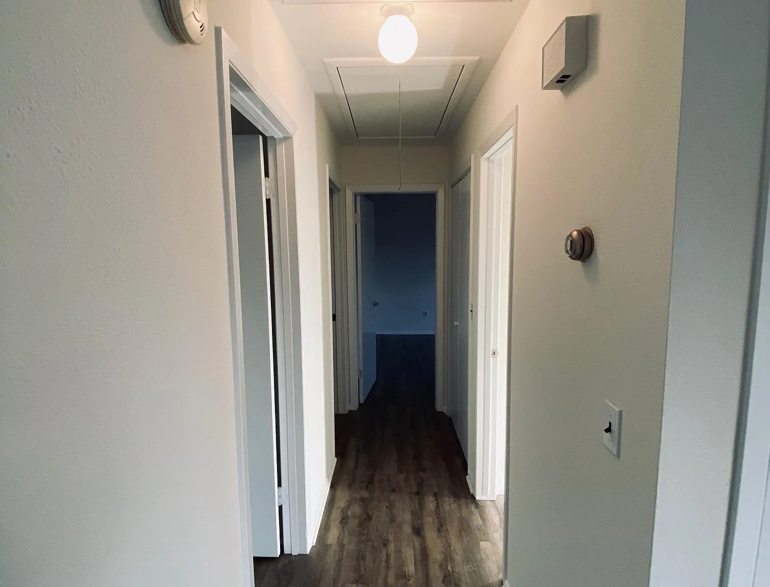 233 Bay Blvd — Photo 2