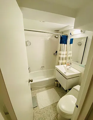 Rented by Highline Residential | media 1
