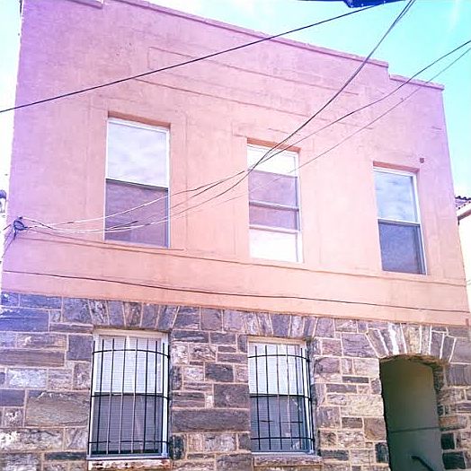 503 Wales Ave