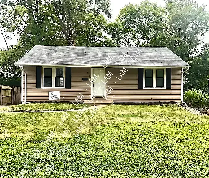 650 Norton Ave — Photo 10