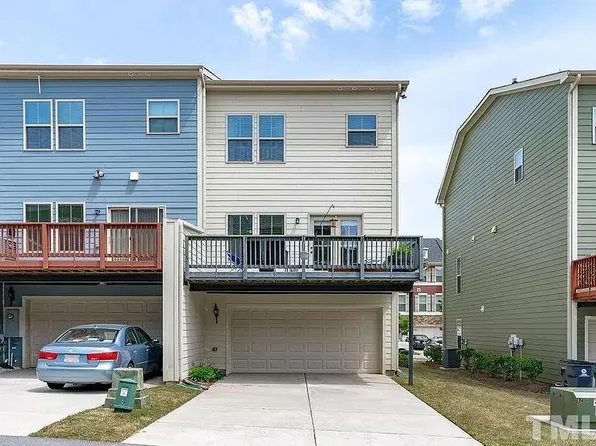 1030 Brownsmith Dr, Apex, NC 27502
