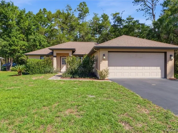 9735 W Dunnellon Rd, Crystal River, FL 34428