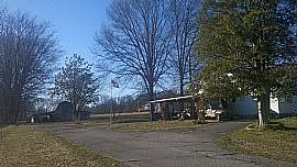 2nd image of 106 Jim Dedmon Rd