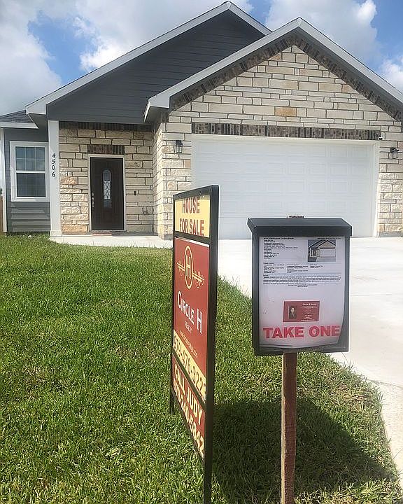 2nd image of 4508 Starling Dr