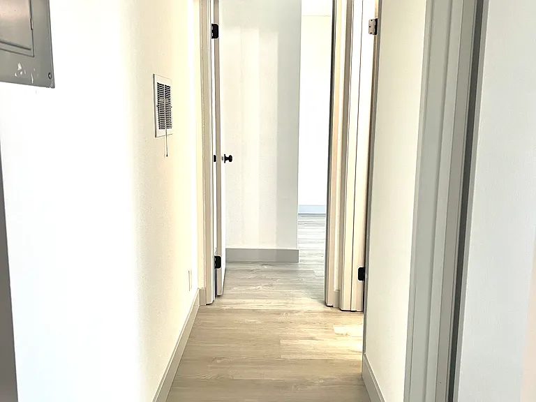401 Chester St — Photo 10