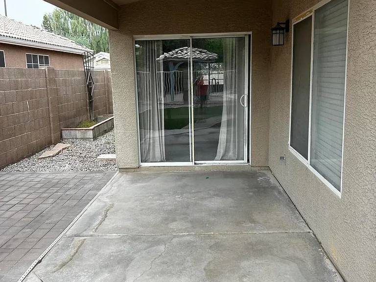 1489 S Dove St — Photo 37