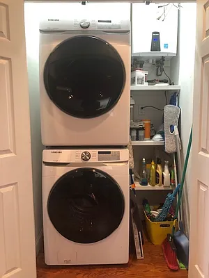 Rented by Alexander Bilu, LREB | media 5