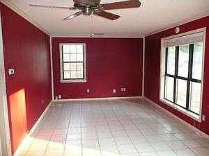 4th image of 310 Andover Dr