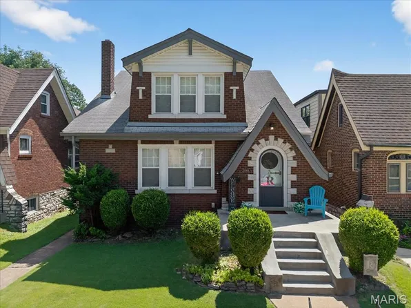 3844 French Ct, Saint Louis, MO 63116
