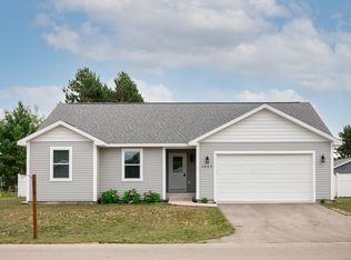 4965 Meadowlark Ln, Traverse City, MI 49685