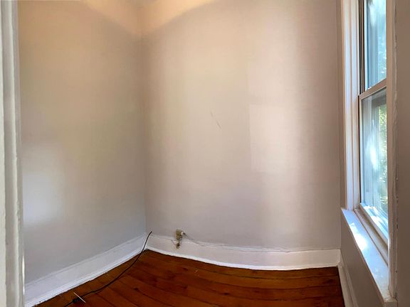 5th image of 2551 N Marshfield Ave #2F