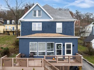 607 Hill St #1, Sewickley, PA 15143