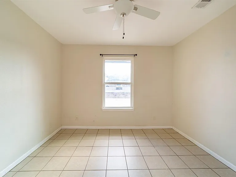 1738 Rutland Dr #A — Photo 4