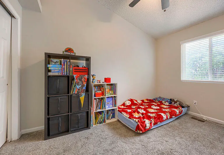 4540 Bramble Ln — Photo 13