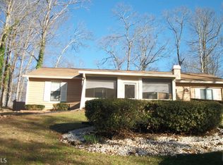 5207 Walker Rd, Stone Mountain, GA 30088