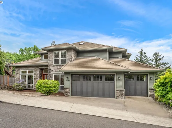 2760 NW Birkendene St, Portland, OR 97229