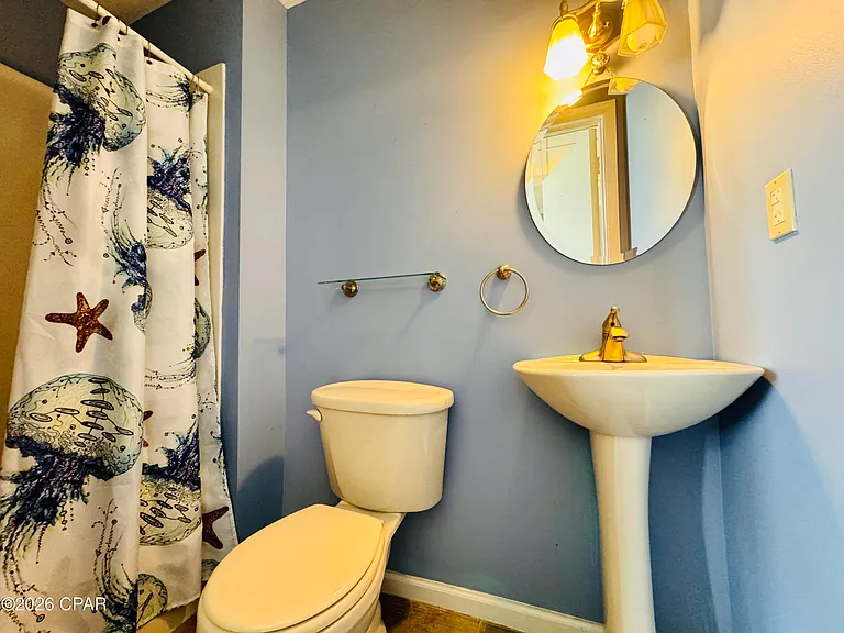 916 Cobia Dr — Photo 30