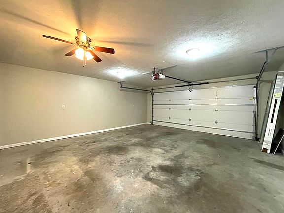 5th image of 601 Heritage Dr