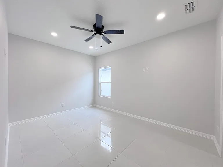2812 Links Dr — Photo 16