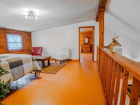 5th image of 17295 Olive Rd