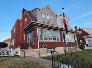 2321 Fuller St, Philadelphia, PA 19152