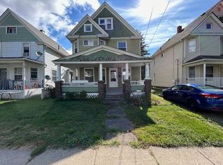 365 Furnace St, Elyria, OH 44035