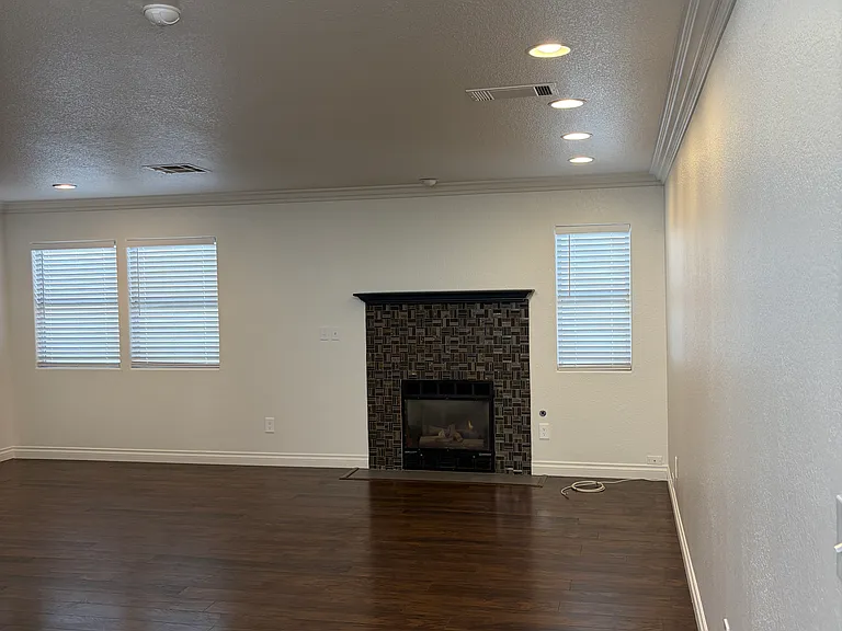 9149 Bucksprings Dr — Photo 4