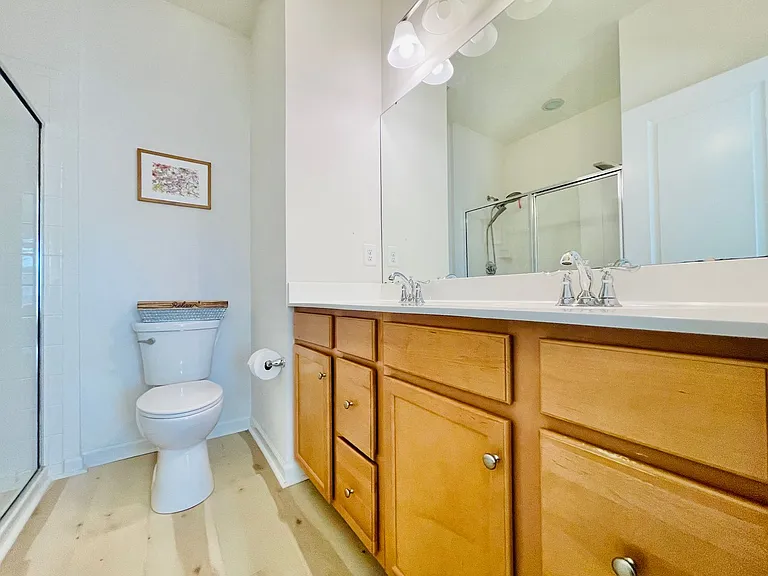 127 Streamview Dr — Photo 3