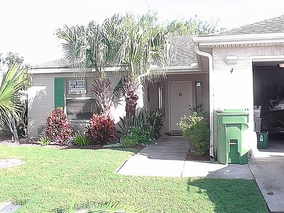 2nd image of 4 Pinehurst Dr