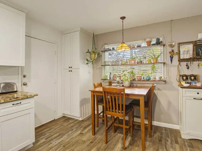 9101 Vernetta Way — Photo 11