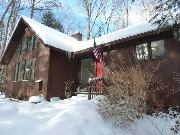 8 Longwood Dr, Grantham, NH 03753