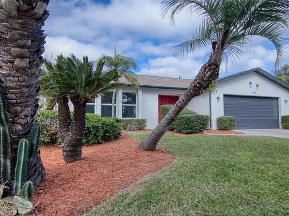 1496 Seaspray Ln, Dunedin, FL 34698