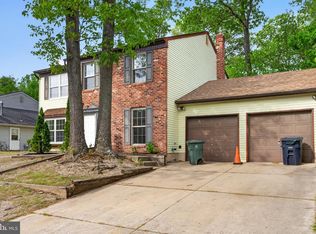1884 Forest Dr, Williamstown, NJ 08094
