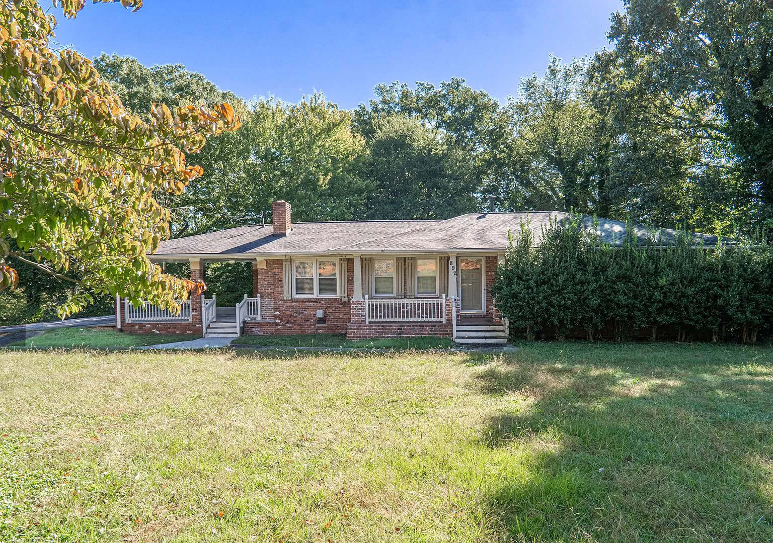 Spacious 4-Bedroom, 3-Bath Home in Marietta Washer & Dryer Included! — Photo 1