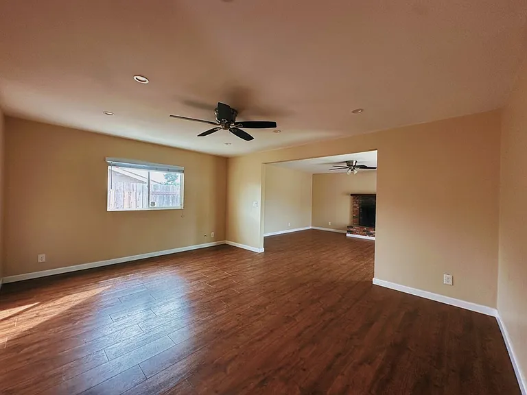5220 Limerick Ave — Photo 4